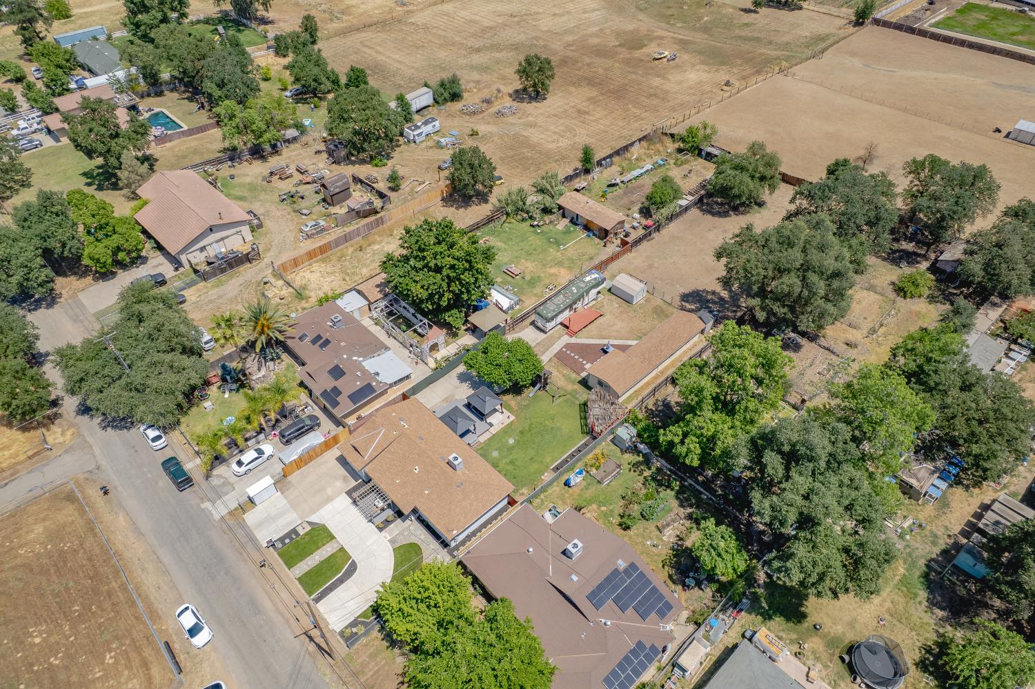 Detail Gallery Image 27 of 63 For 7242 22nd St, Rio Linda,  CA 95673 - 3 Beds | 2 Baths
