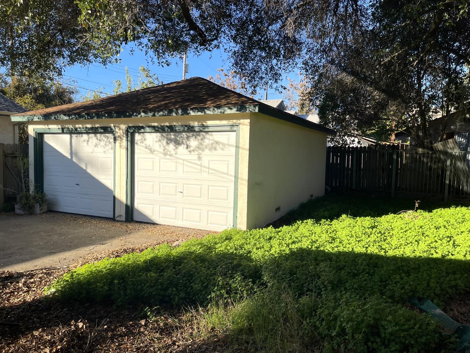 Detail Gallery Image 10 of 10 For 3873 7th Ave, Sacramento,  CA 95817 - – Beds | – Baths