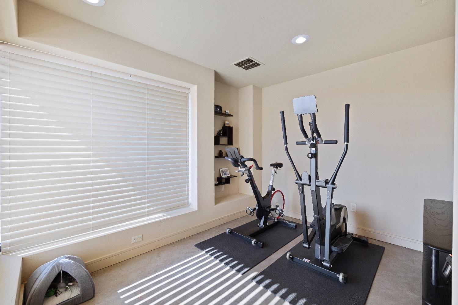 Detail Gallery Image 43 of 64 For 10715 Amerine Ln, Oakdale,  CA 95361 - 2 Beds | 2/1 Baths