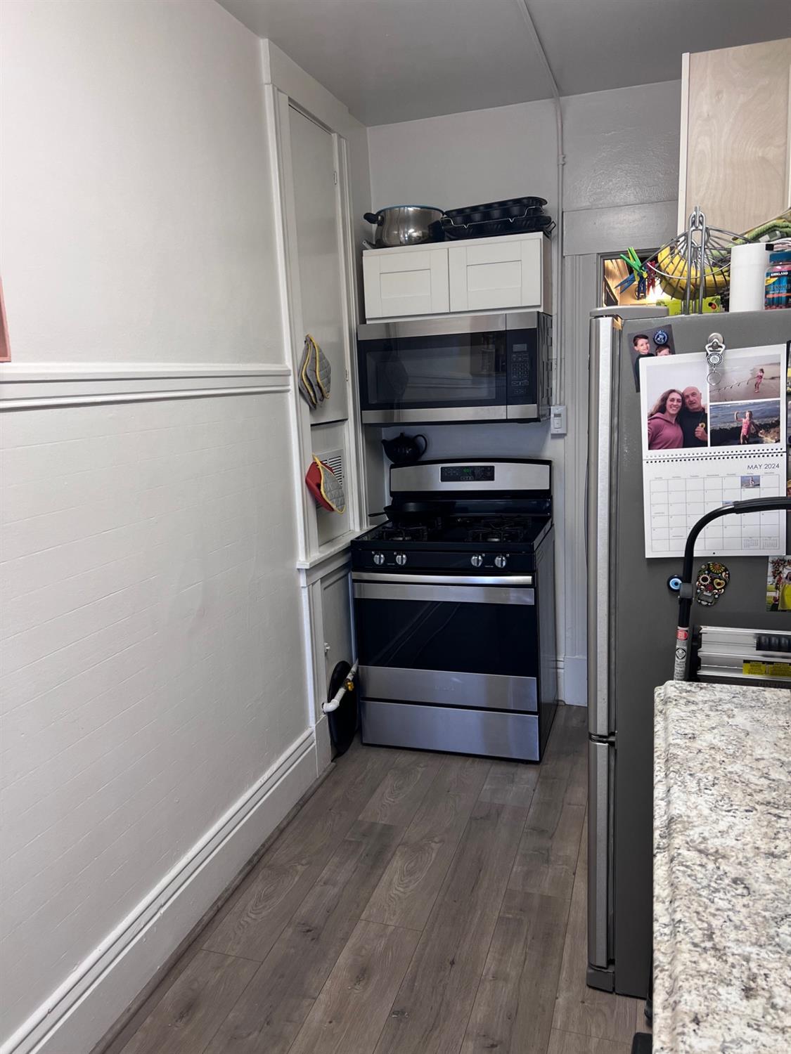 Detail Gallery Image 15 of 20 For 717 17 St, Sacramento,  CA 95811 - – Beds | – Baths