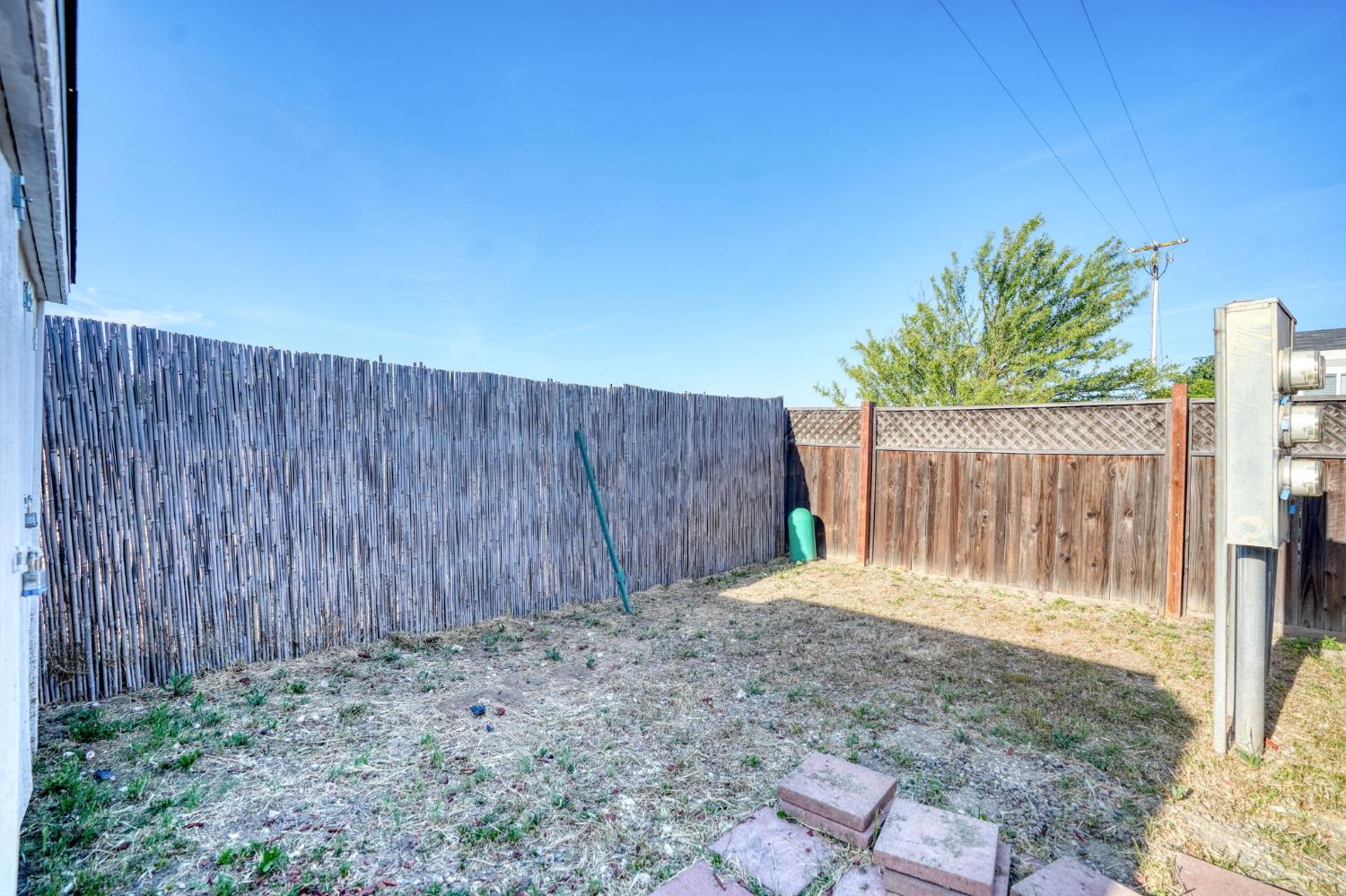 Detail Gallery Image 28 of 37 For 150 Pestana 43, Manteca,  CA 95336 - 2 Beds | 1 Baths