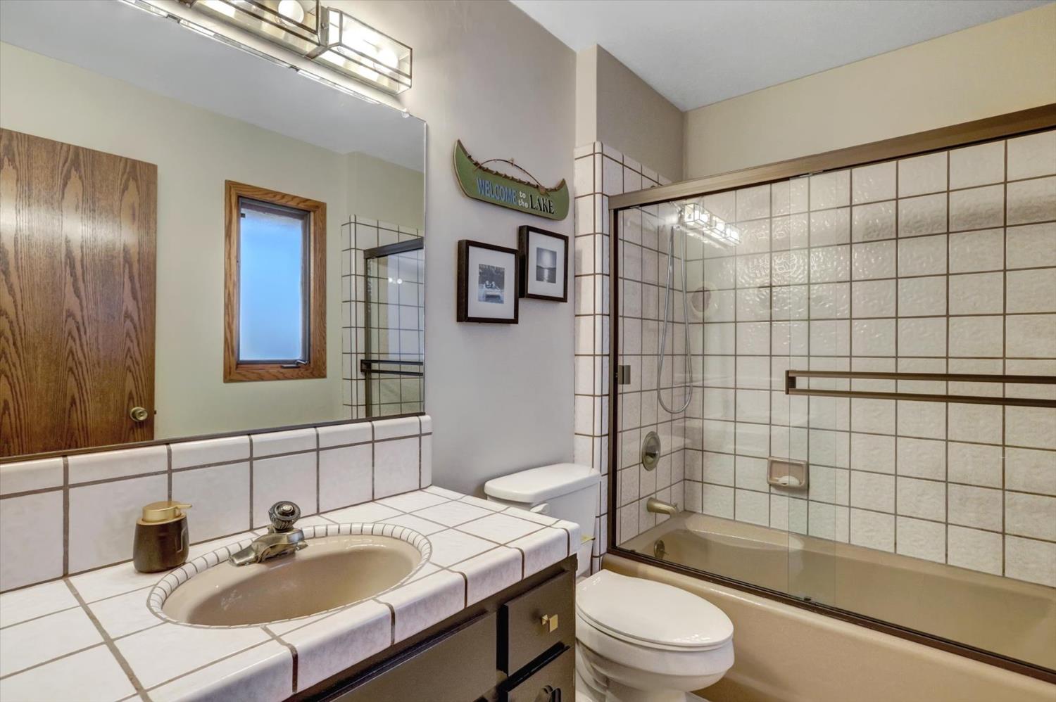 Detail Gallery Image 41 of 60 For 17789 Jayhawk Dr, Penn Valley,  CA 95946 - 3 Beds | 3 Baths