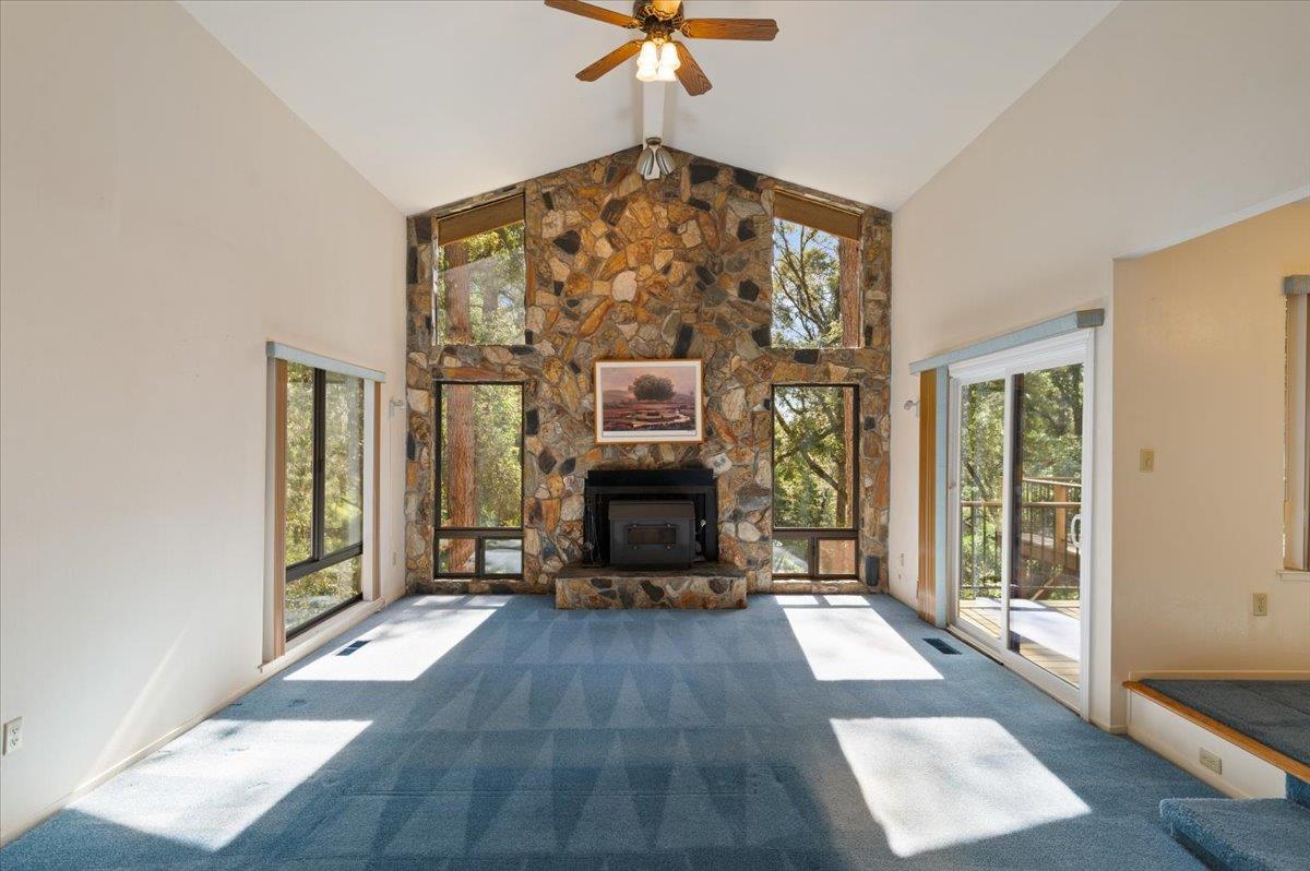Detail Gallery Image 4 of 50 For 16559 Joey Ct, Grass Valley,  CA 95949 - 3 Beds | 2 Baths