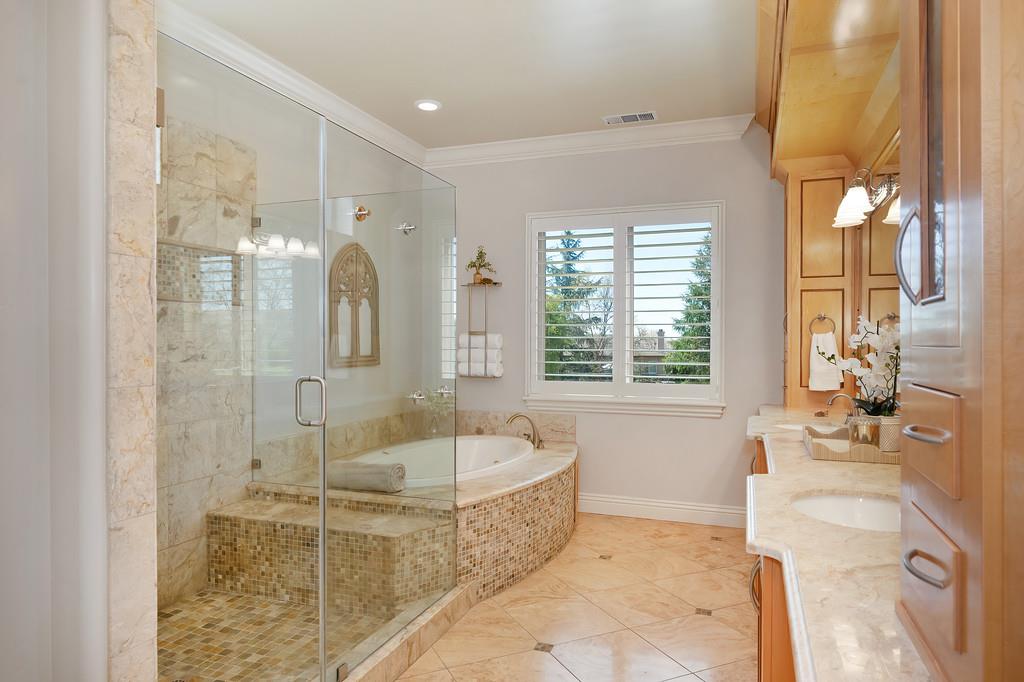 Detail Gallery Image 21 of 58 For 3711 Stone Temple Ct, Rocklin,  CA 95765 - 5 Beds | 4/1 Baths