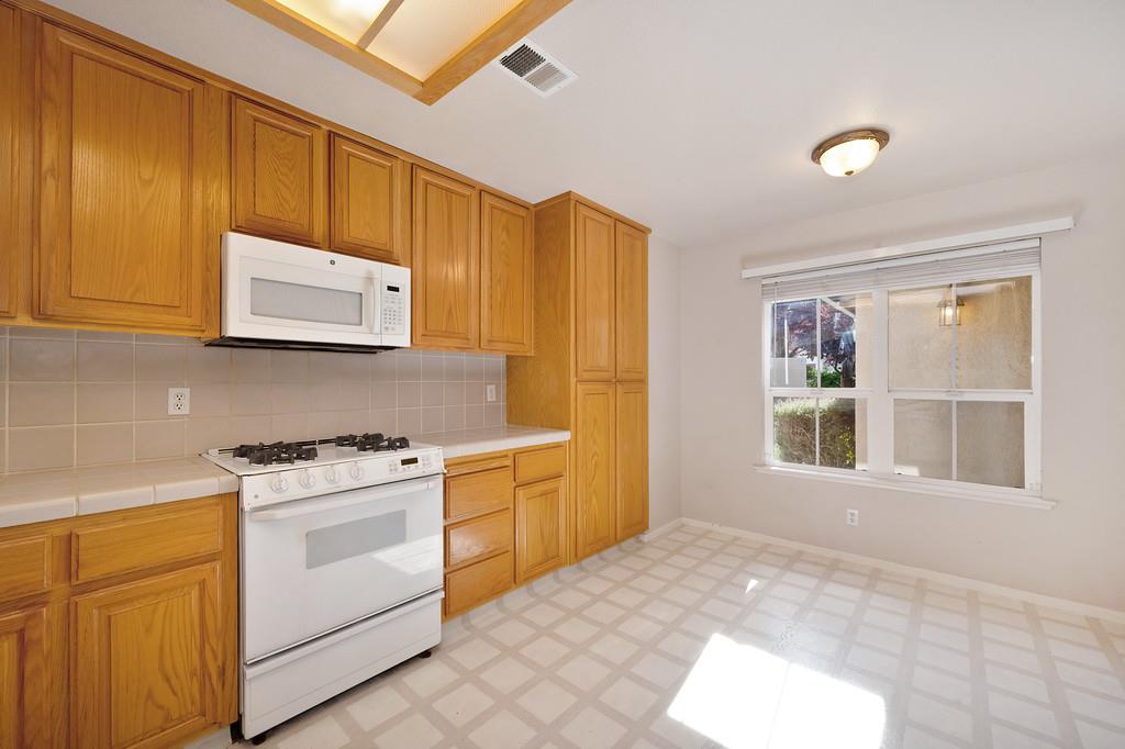 Detail Gallery Image 34 of 84 For 512 Sawka Dr, Auburn,  CA 95603 - 3 Beds | 2/1 Baths