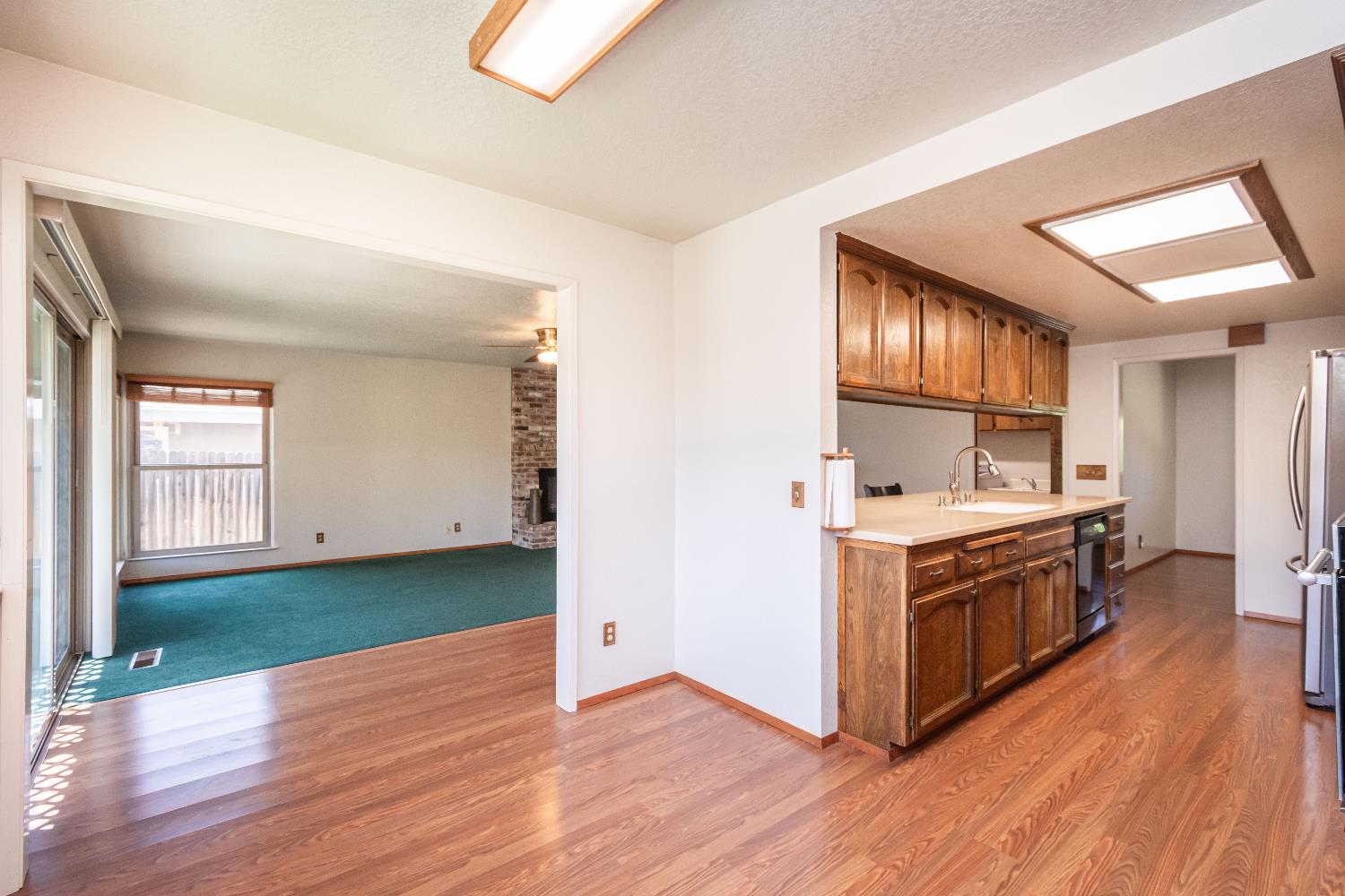 Detail Gallery Image 19 of 65 For 5612 Jolly Ct, Fair Oaks,  CA 95628 - 3 Beds | 2 Baths
