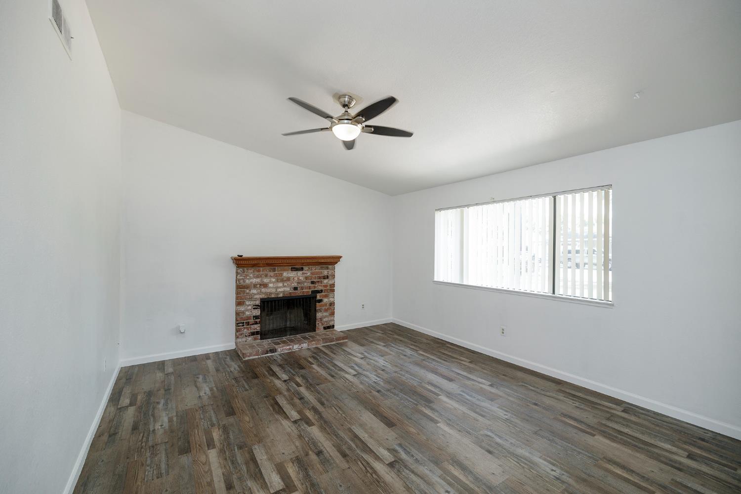 Detail Gallery Image 6 of 34 For 2609 Finlandia Ave, Modesto,  CA 95358 - 3 Beds | 2 Baths