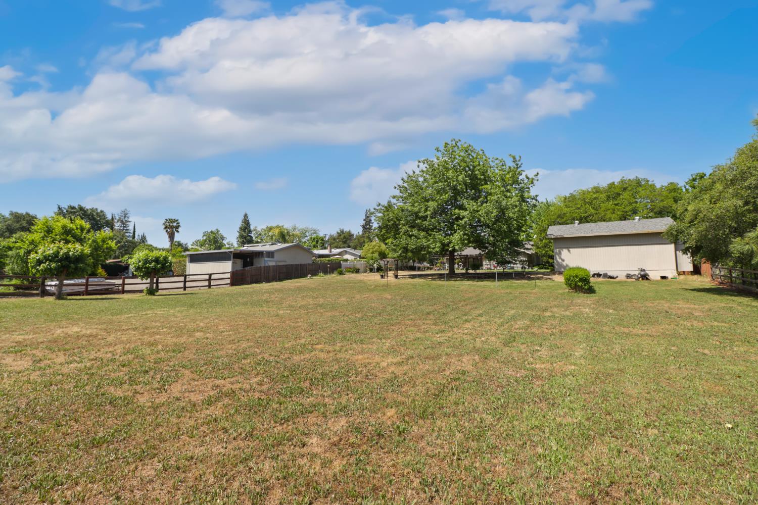 Detail Gallery Image 3 of 47 For 7846 Excelsior Ave, Orangevale,  CA 95662 - 3 Beds | 2 Baths