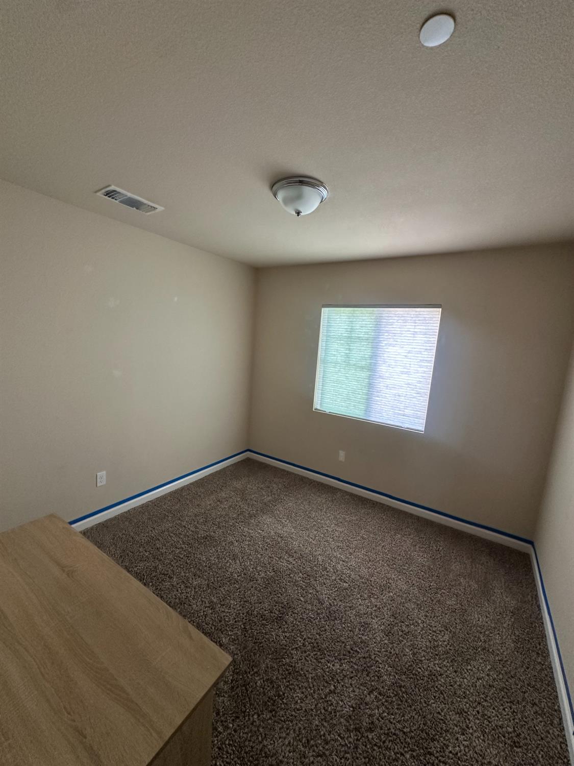 Detail Gallery Image 9 of 15 For 710 Ashwick Loop, Sacramento,  CA 95823 - 3 Beds | 1/1 Baths