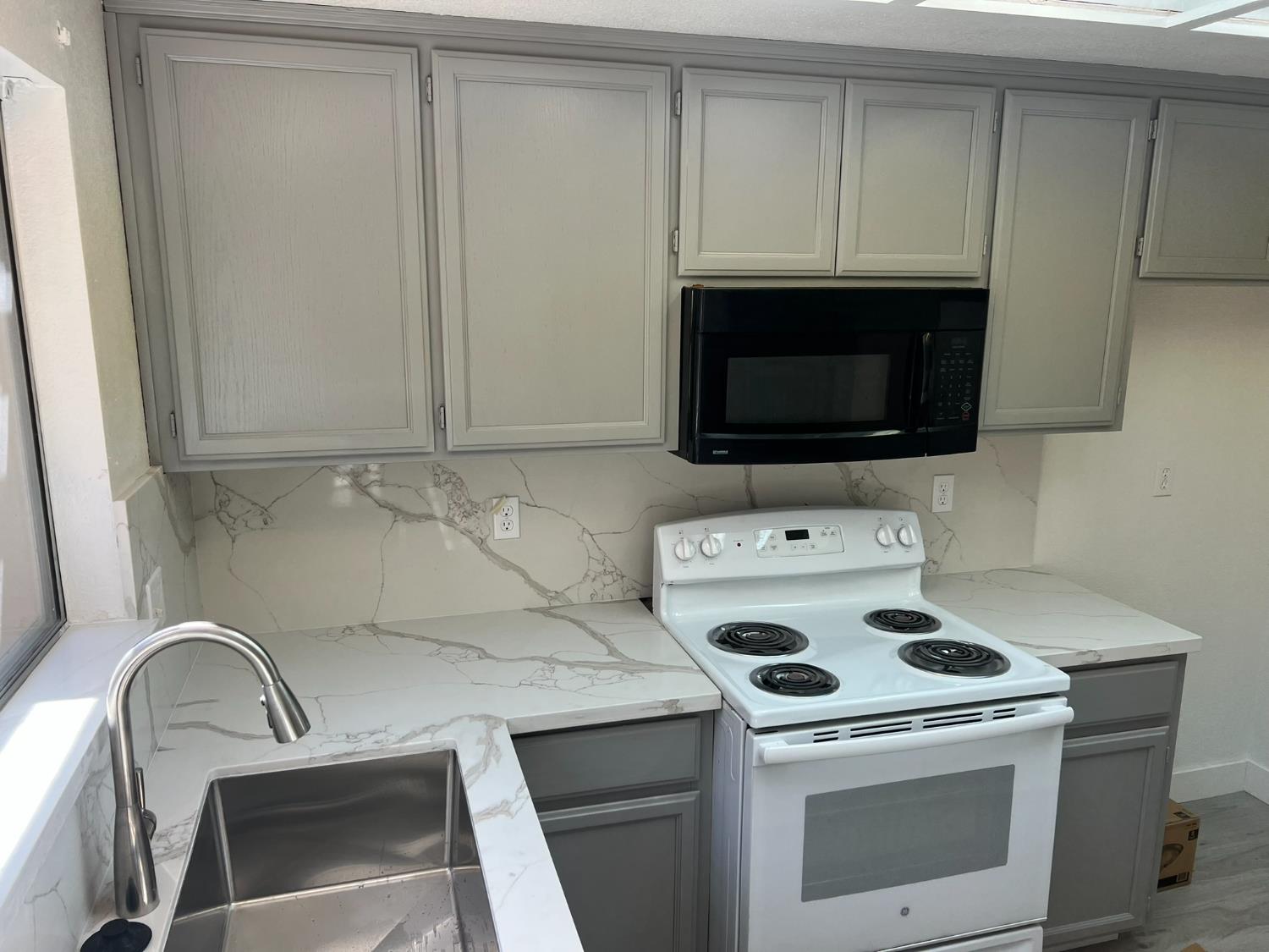 Detail Gallery Image 7 of 28 For 3320 Waynesboro Ct, Ceres,  CA 95307 - 3 Beds | 2 Baths