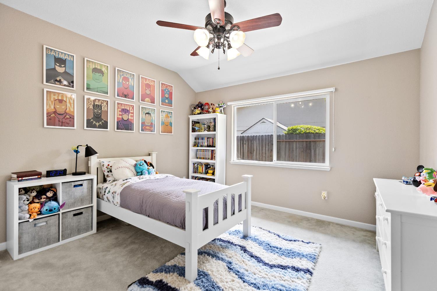 Detail Gallery Image 35 of 72 For 9180 Quail Cove Dr, Elk Grove,  CA 95624 - 5 Beds | 2/1 Baths