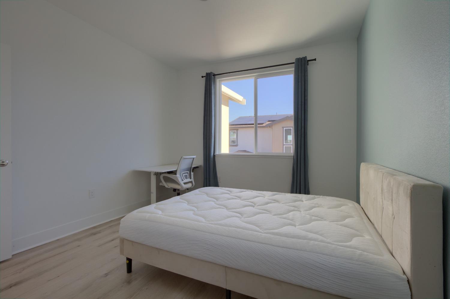 Detail Gallery Image 39 of 60 For 2183 Grady Cir, Woodland,  CA 95776 - 4 Beds | 2/1 Baths