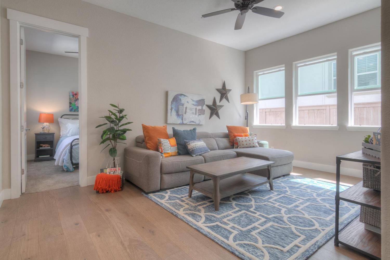 Detail Gallery Image 34 of 81 For 4009 Whitney Vista Ln, Rocklin,  CA 95677 - 4 Beds | 4/1 Baths