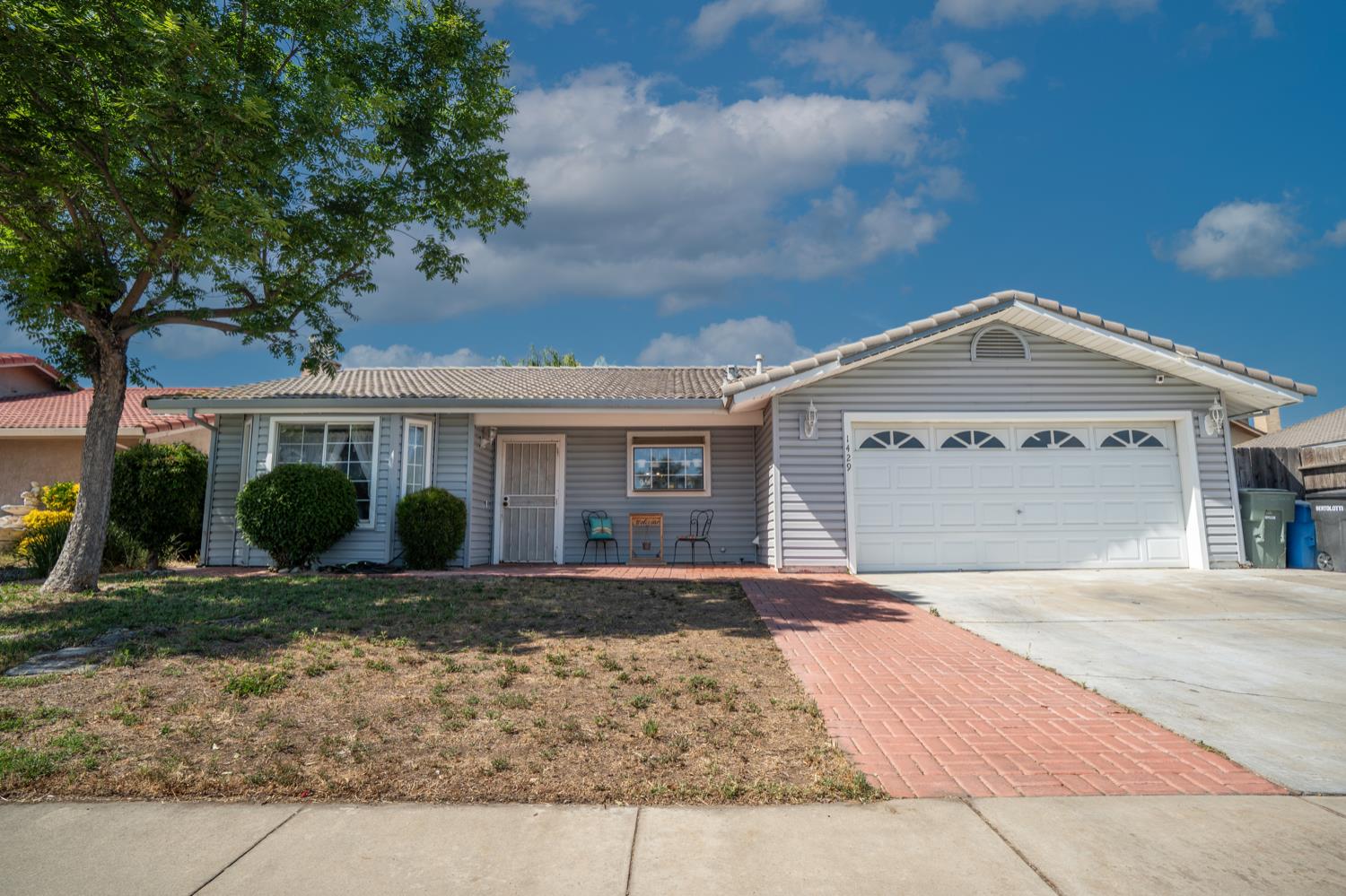 Detail Gallery Image 1 of 23 For 1429 Don Pedro Rd, Ceres,  CA 95307 - 4 Beds | 2 Baths