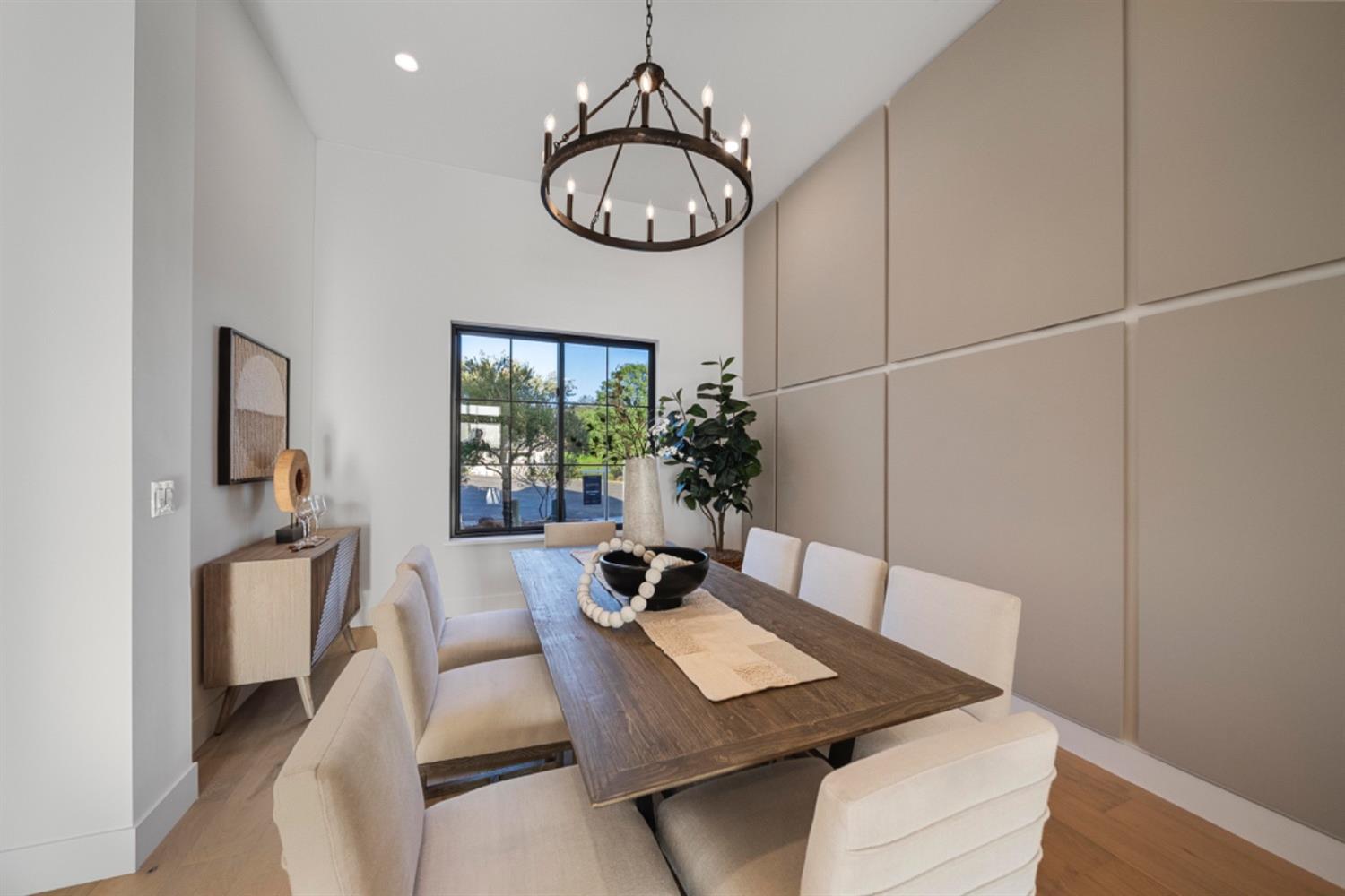 Detail Gallery Image 15 of 31 For 23846 Ironwood Ct, Auburn,  CA 95602 - 4 Beds | 3 Baths