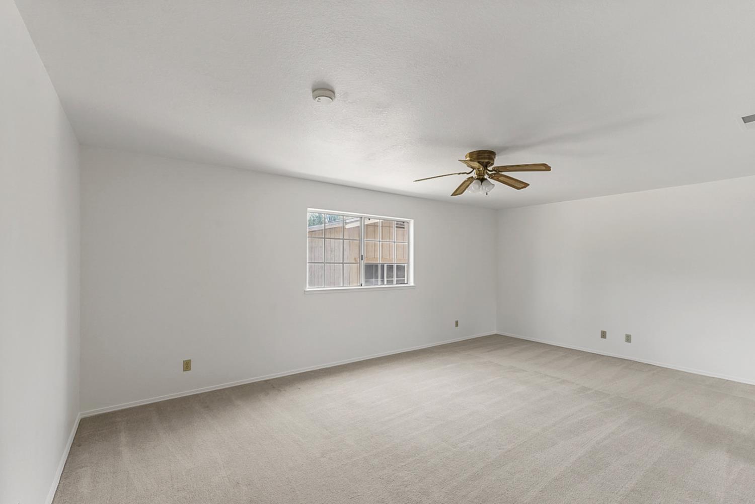 Detail Gallery Image 22 of 32 For 1011 Georgetown Ave, Turlock,  CA 95382 - 4 Beds | 2 Baths