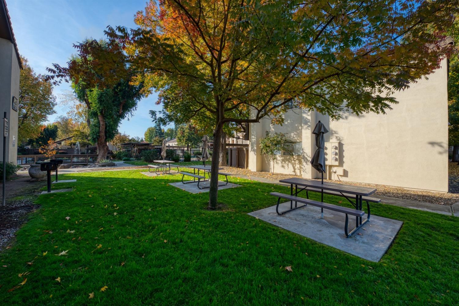 Detail Gallery Image 44 of 51 For 3701 Colonial Dr #156,  Modesto,  CA 95356 - 2 Beds | 1/1 Baths