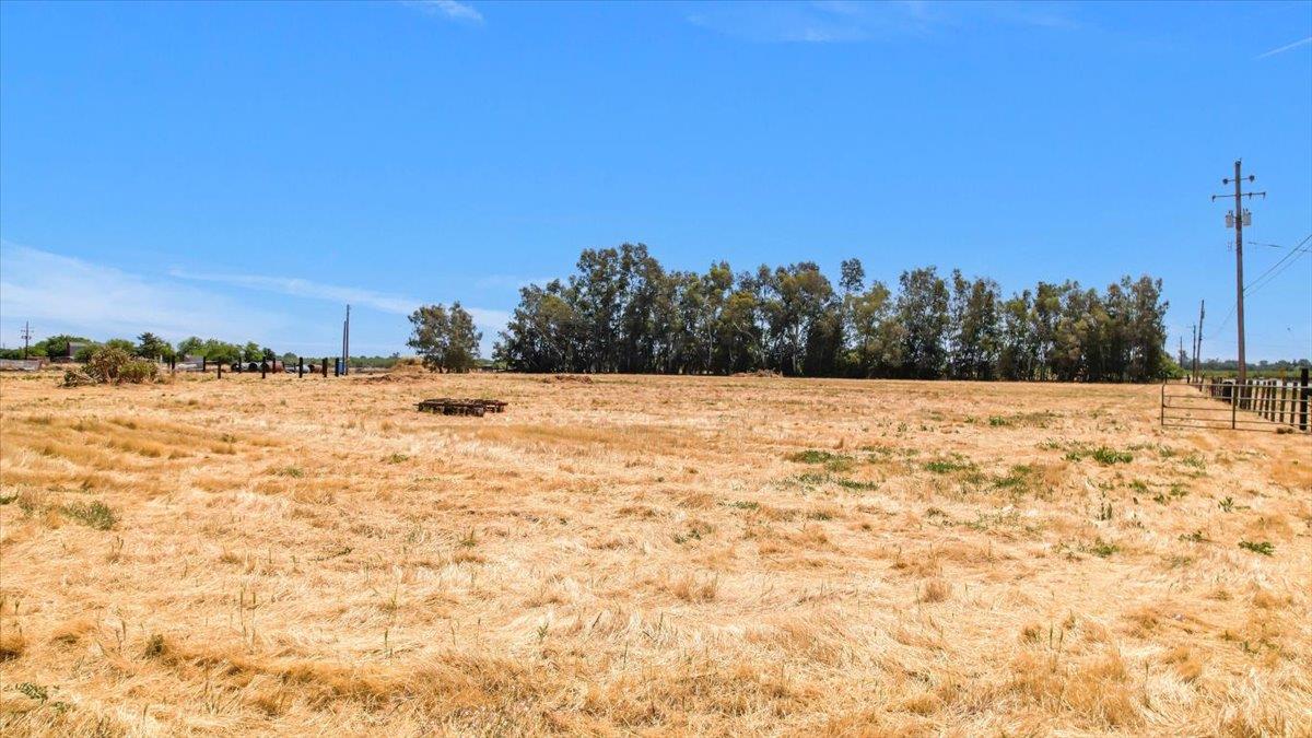 Detail Gallery Image 26 of 37 For 1596 Broadway St, Olivehurst,  CA 95961 - – Beds | – Baths