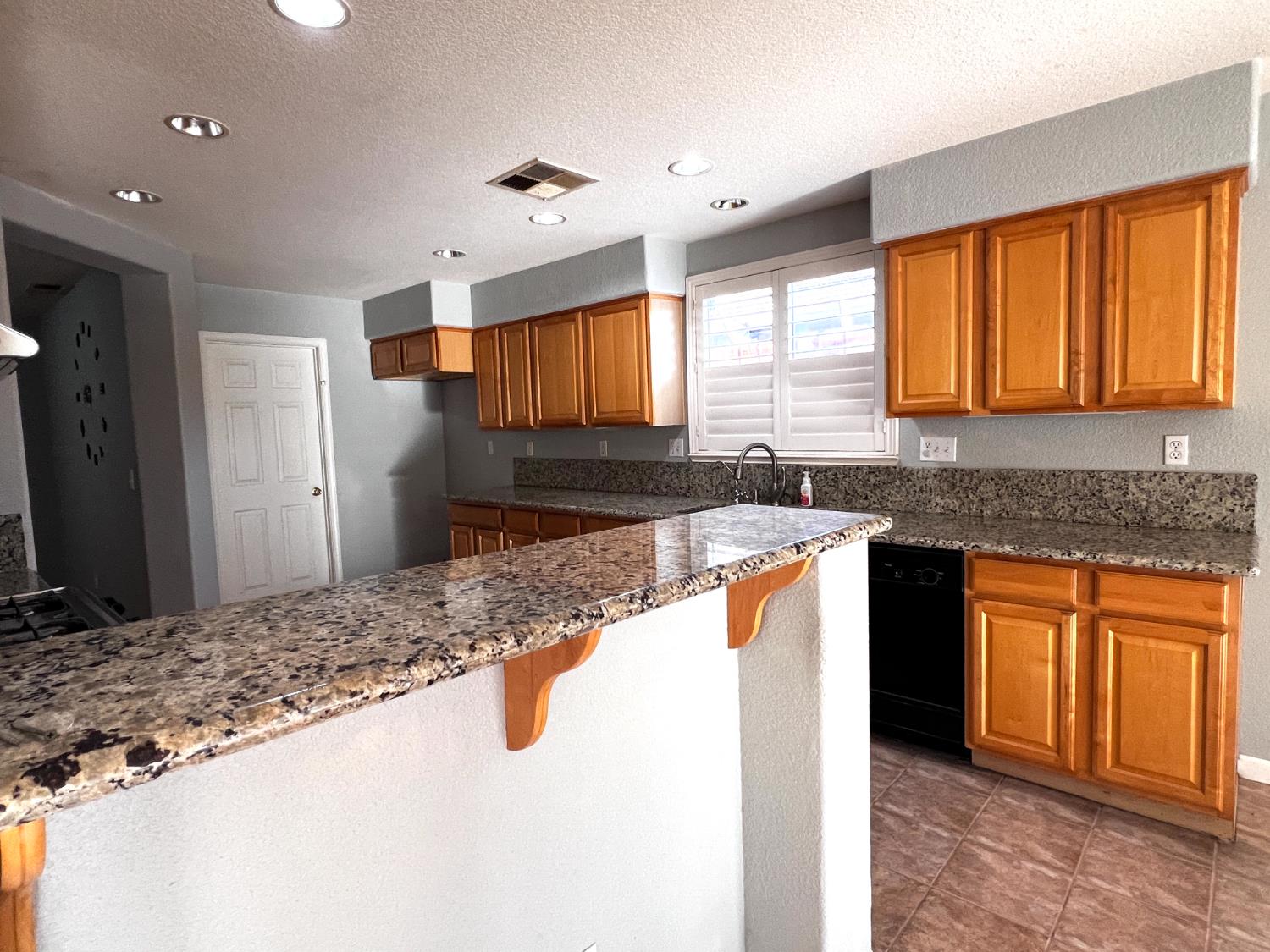 Detail Gallery Image 49 of 65 For 4309 Hazelnut Dr, Modesto,  CA 95356 - 5 Beds | 3 Baths