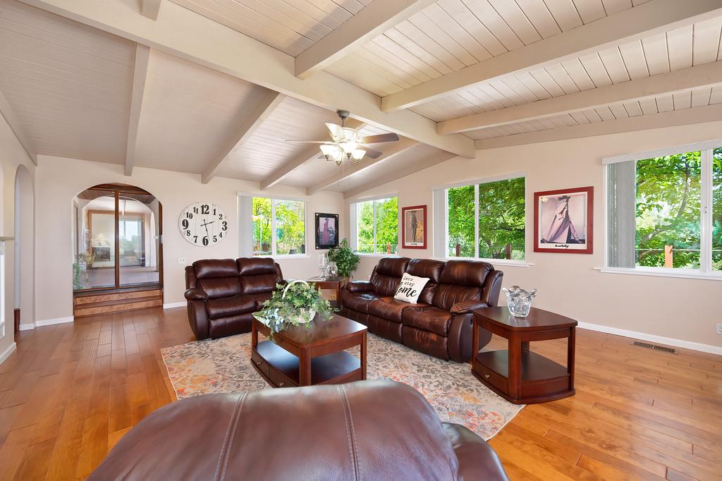 Detail Gallery Image 23 of 93 For 3561 Ahwahnee Way, Cool,  CA 95614 - 4 Beds | 3 Baths