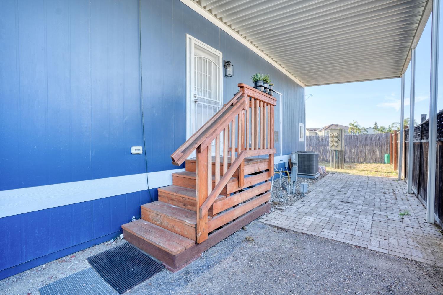 Detail Gallery Image 6 of 37 For 150 Pestana 43, Manteca,  CA 95336 - 2 Beds | 1 Baths