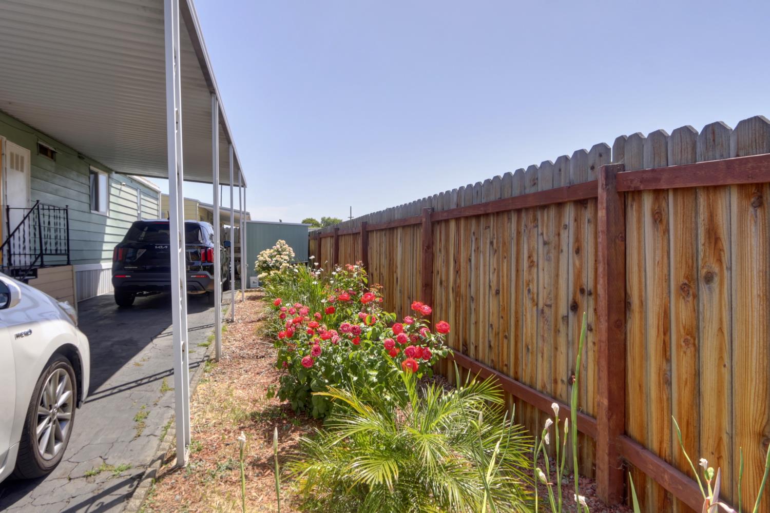 Detail Gallery Image 41 of 41 For 7005 Pleasure Ln, Sacramento,  CA 95823 - 3 Beds | 2 Baths