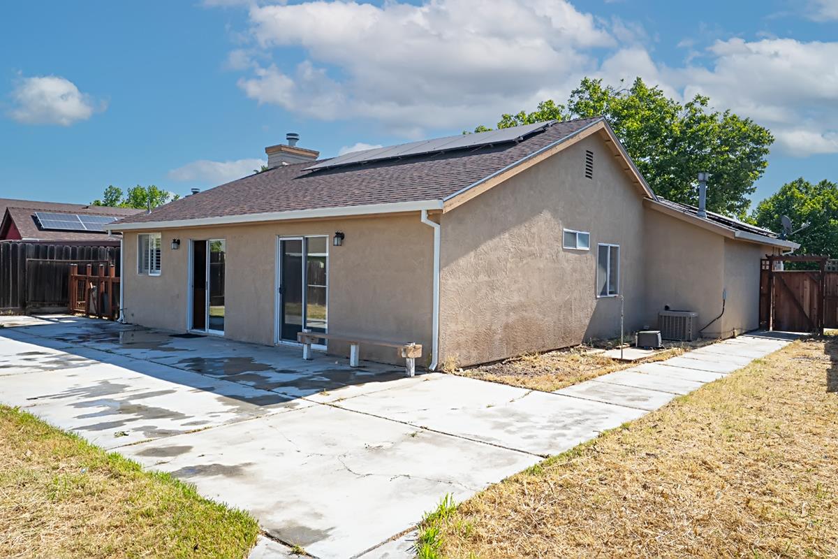 Detail Gallery Image 15 of 20 For 2445 Little Aston Way, Stockton,  CA 95206 - 2 Beds | 2 Baths