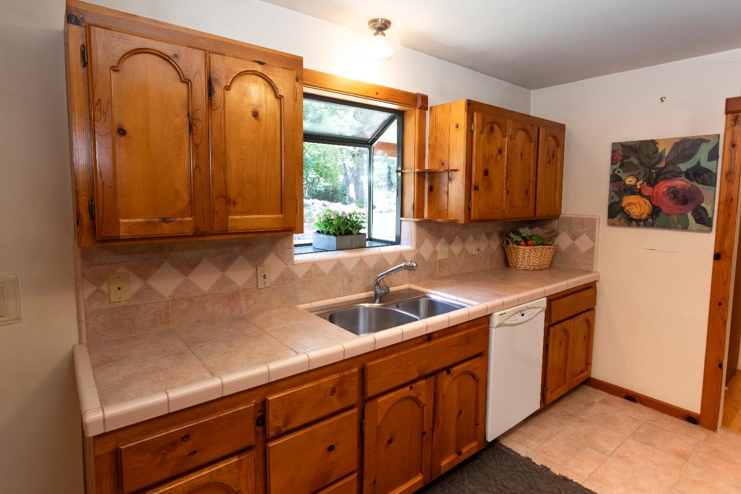 Detail Gallery Image 11 of 49 For 2691 Family Hill Dr, Placerville,  CA 95667 - 3 Beds | 2 Baths