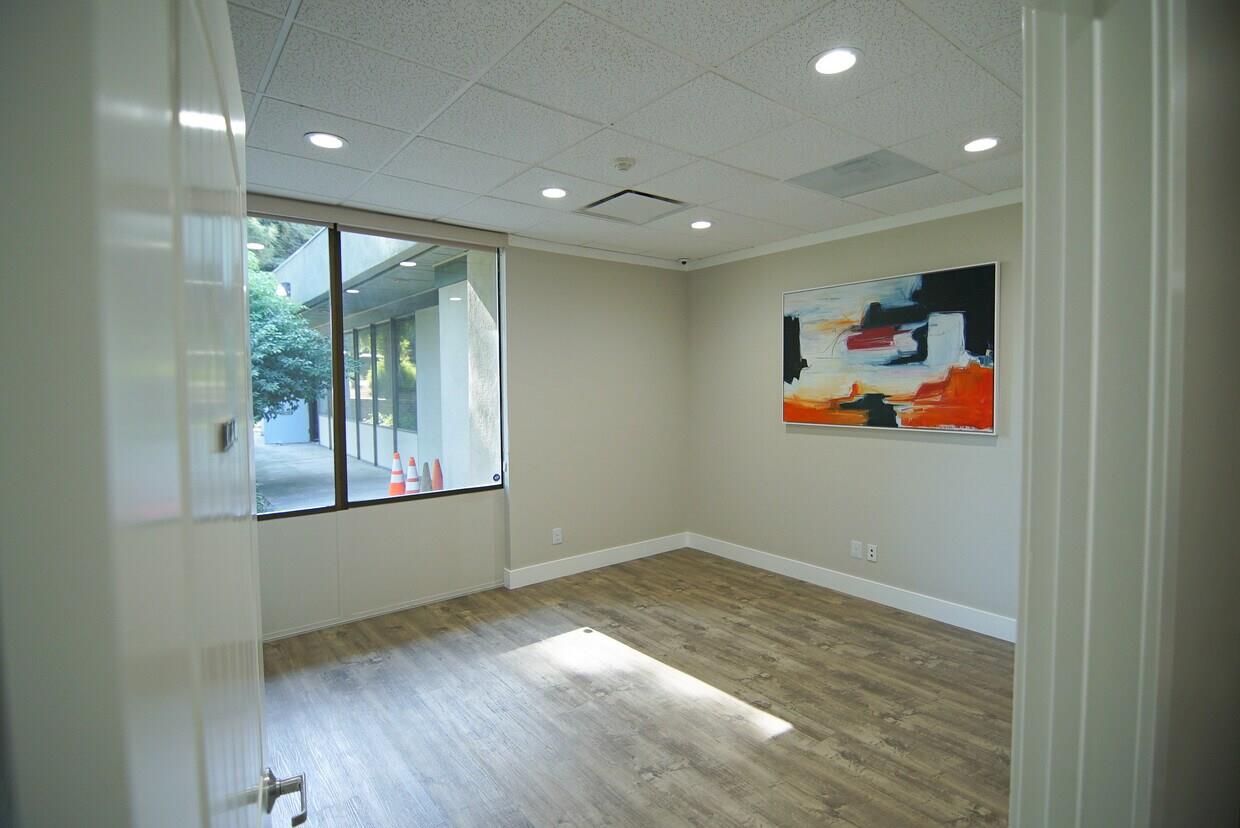 Detail Gallery Image 18 of 20 For 6345 Auburn Blvd, Citrus Heights,  CA 95621 - – Beds | – Baths