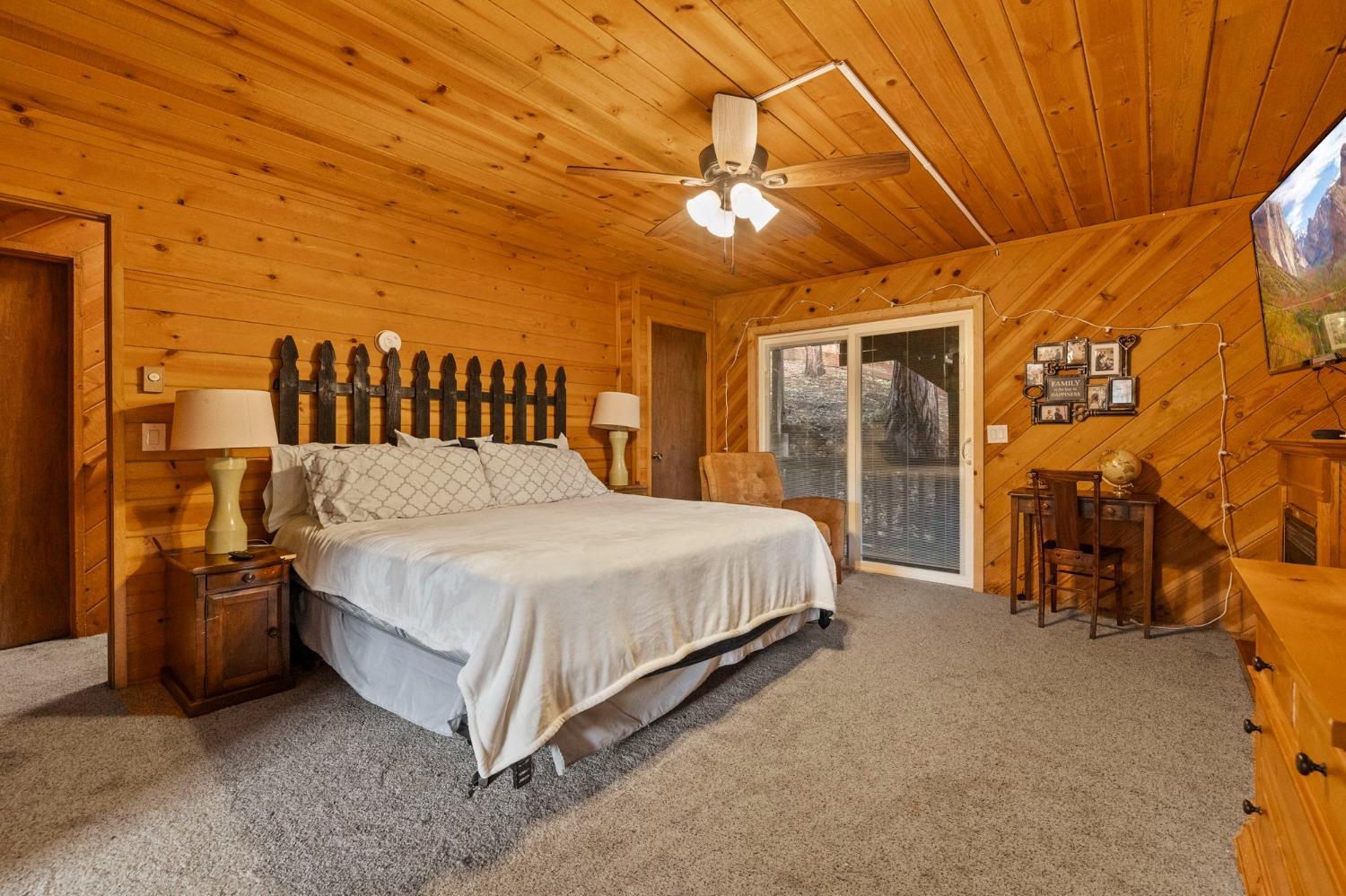Detail Gallery Image 10 of 17 For 22440 N Tuolumne Rd, Twain Harte,  CA 95383 - 3 Beds | 2 Baths
