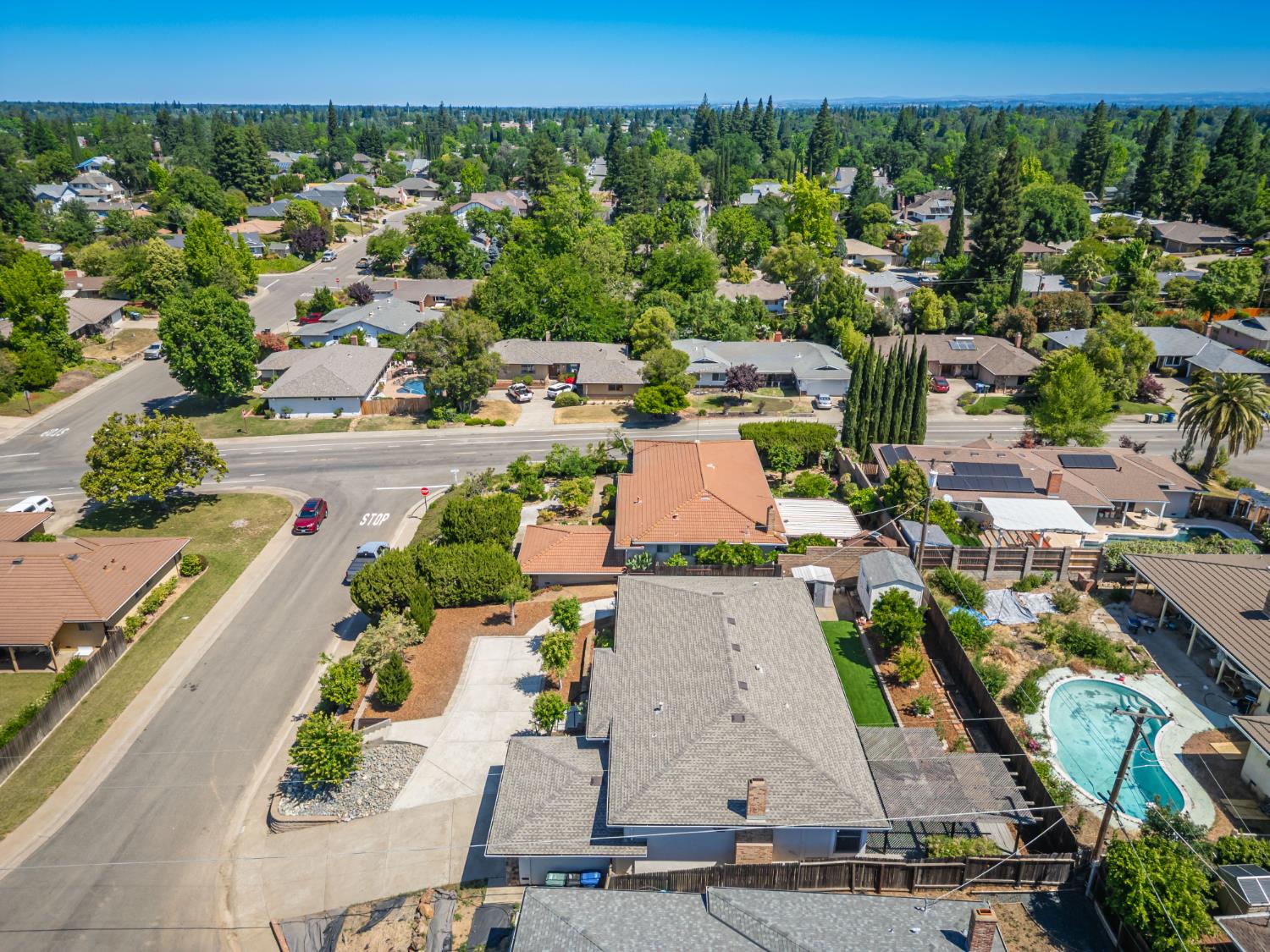 Detail Gallery Image 55 of 65 For 5612 Jolly Ct, Fair Oaks,  CA 95628 - 3 Beds | 2 Baths
