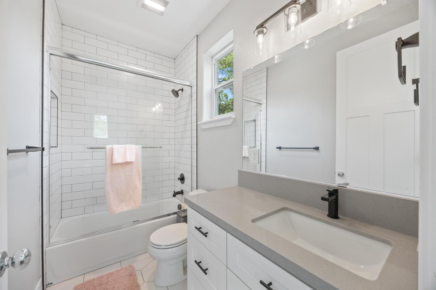 Detail Gallery Image 42 of 55 For 12587 Incline Dr, Auburn,  CA 95603 - 4 Beds | 4 Baths