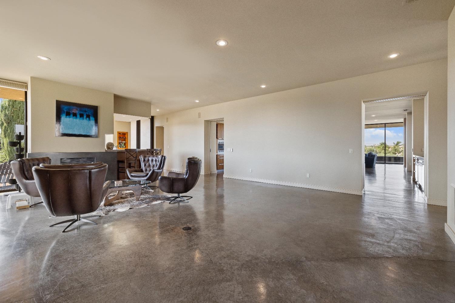 Detail Gallery Image 22 of 64 For 10715 Amerine Ln, Oakdale,  CA 95361 - 2 Beds | 2/1 Baths