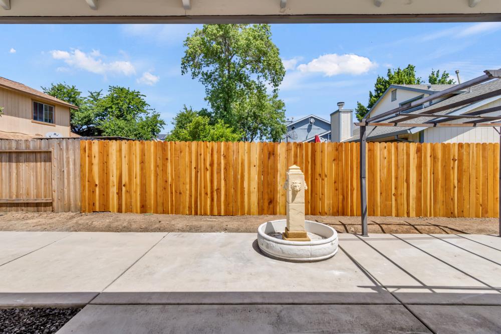 Detail Gallery Image 58 of 75 For 5984 Sawyer Cir, Sacramento,  CA 95823 - 3 Beds | 2 Baths