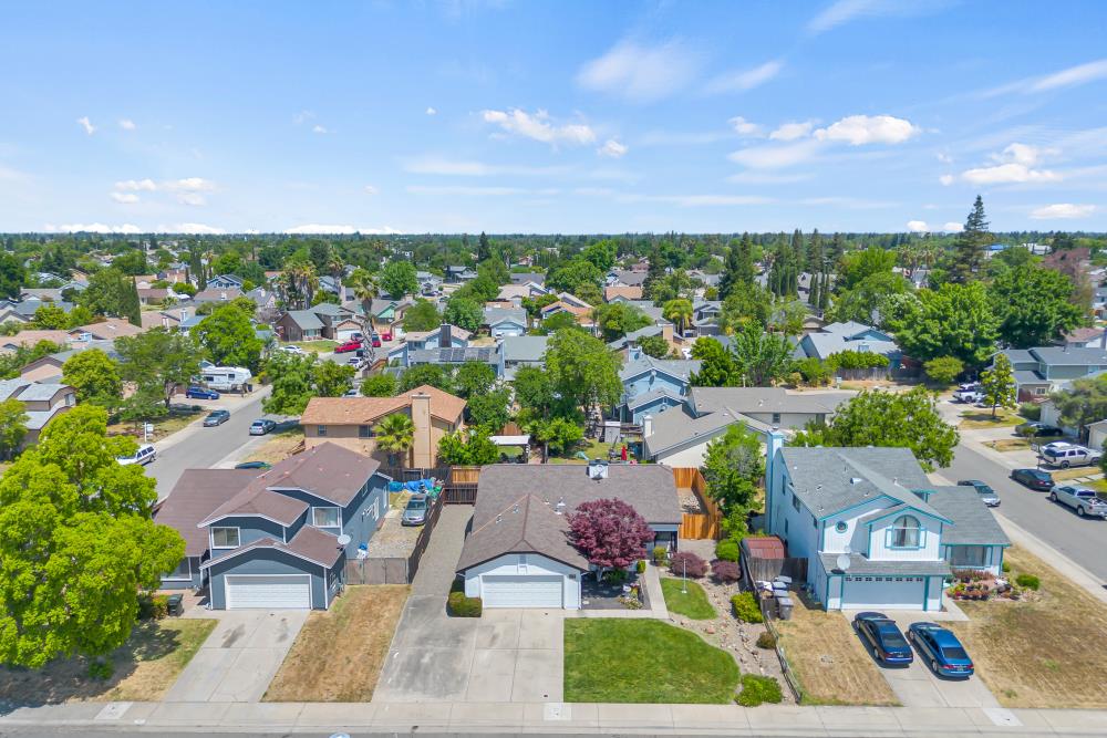 Detail Gallery Image 68 of 75 For 5984 Sawyer Cir, Sacramento,  CA 95823 - 3 Beds | 2 Baths