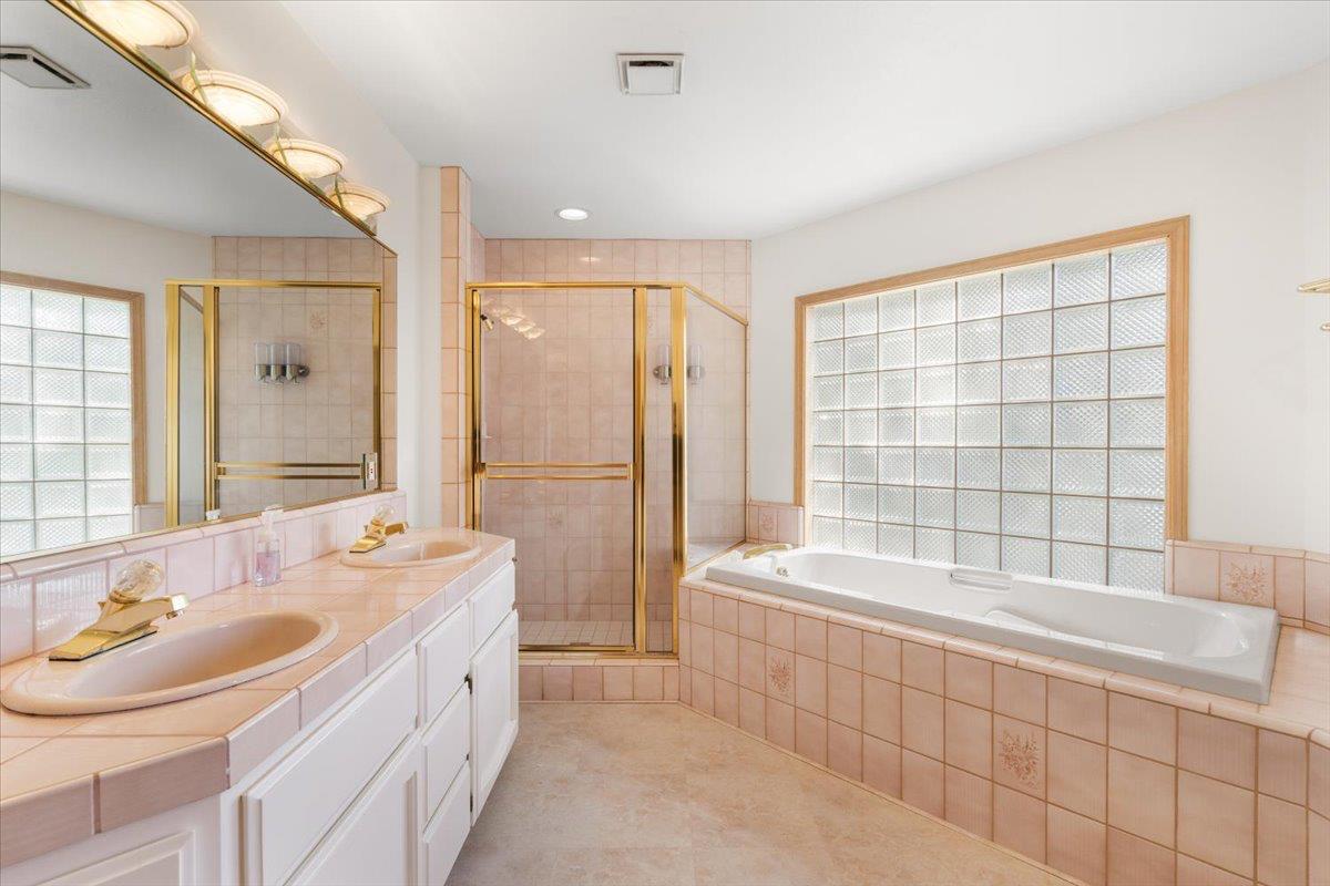 Detail Gallery Image 34 of 51 For 18610 Jayhawk Dr, Penn Valley,  CA 95946 - 4 Beds | 3 Baths