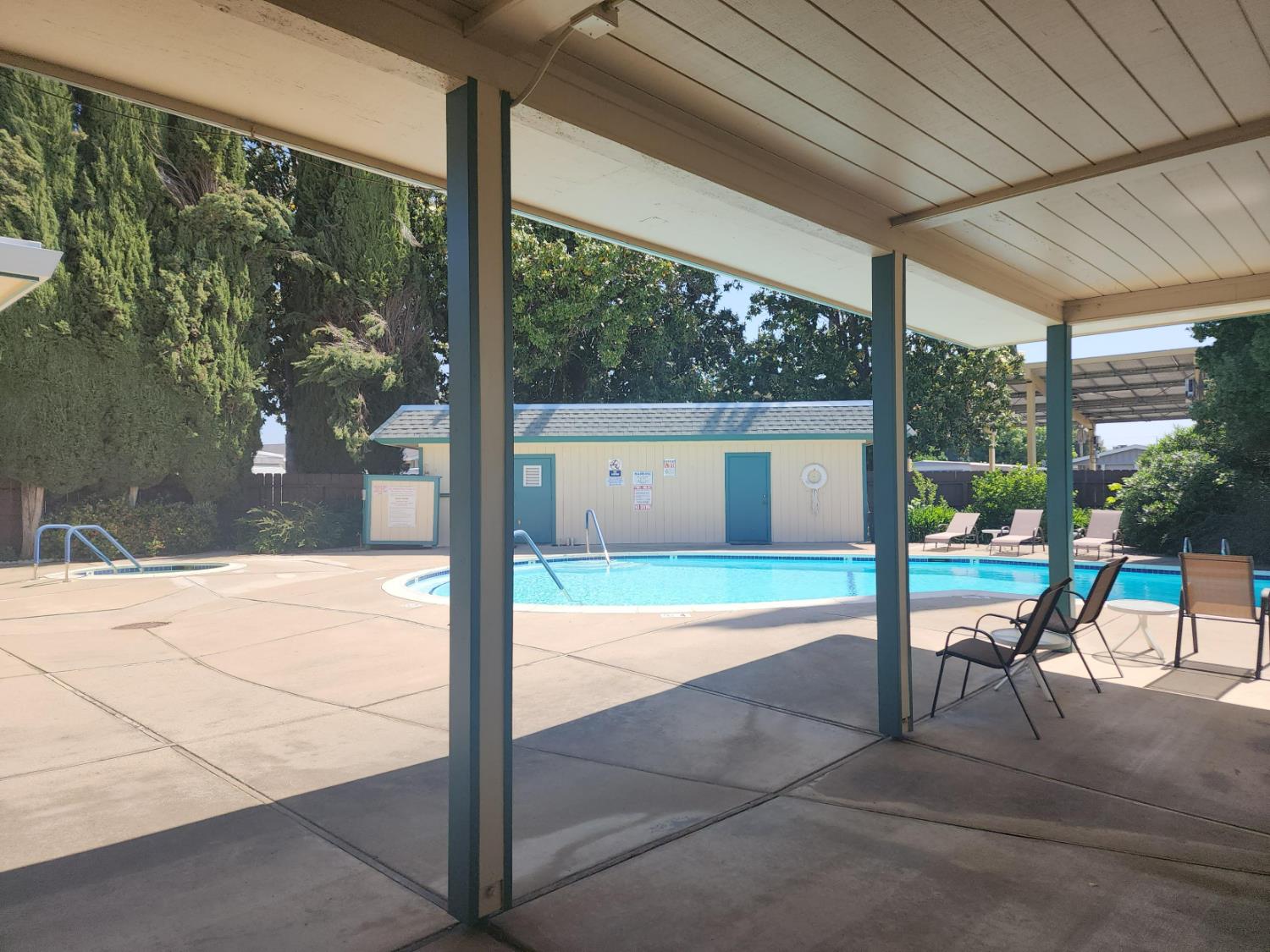 Detail Gallery Image 7 of 21 For 75 La Esperanza Way, Yuba City,  CA 95993 - 3 Beds | 2 Baths