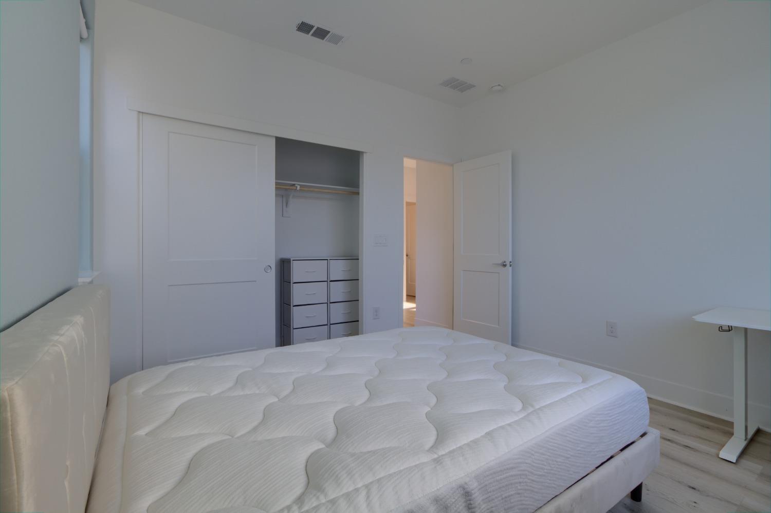 Detail Gallery Image 40 of 60 For 2183 Grady Cir, Woodland,  CA 95776 - 4 Beds | 2/1 Baths