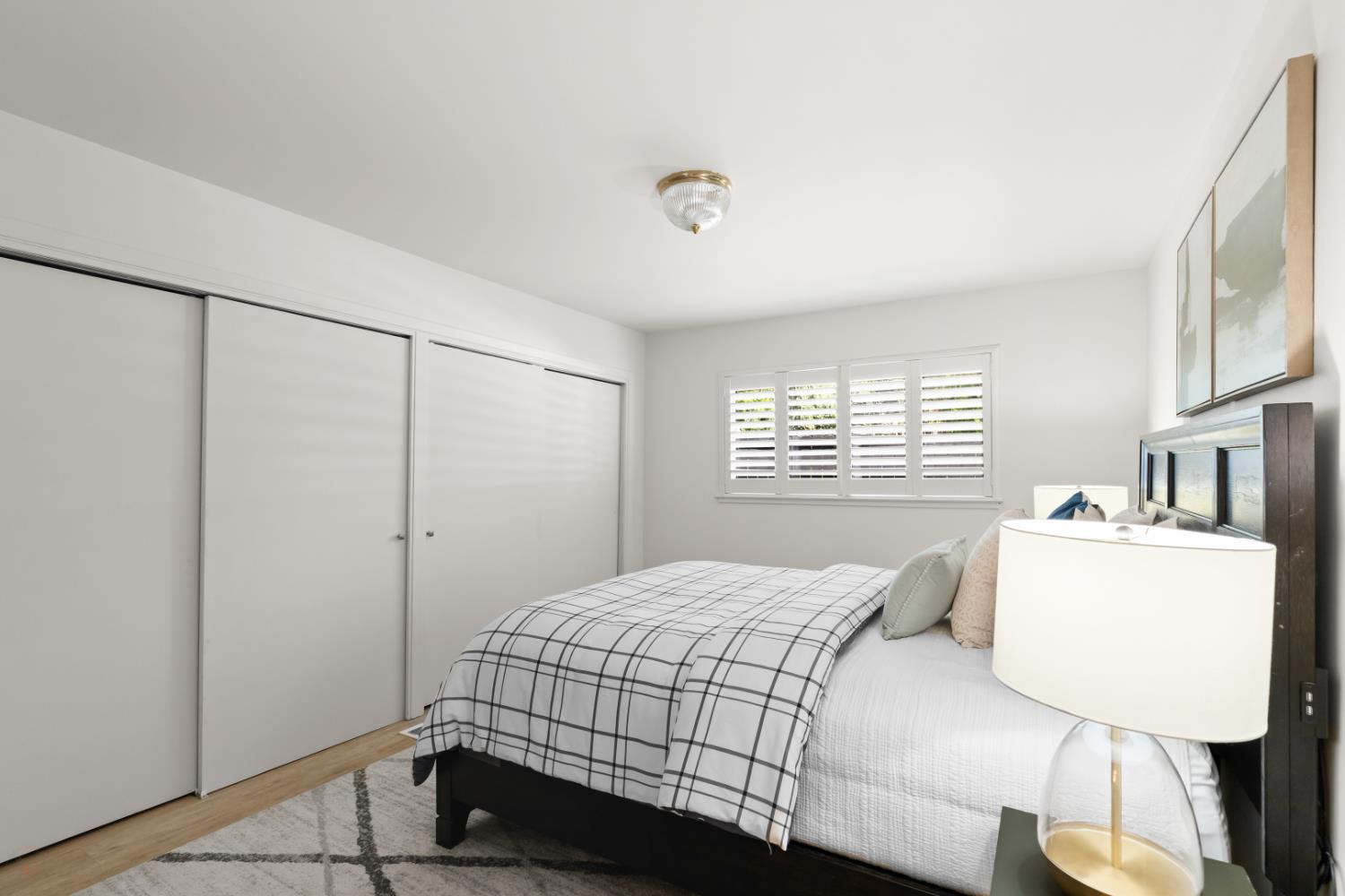 Detail Gallery Image 44 of 97 For 3221 Country Club Blvd, Stockton,  CA 95204 - 4 Beds | 3/1 Baths