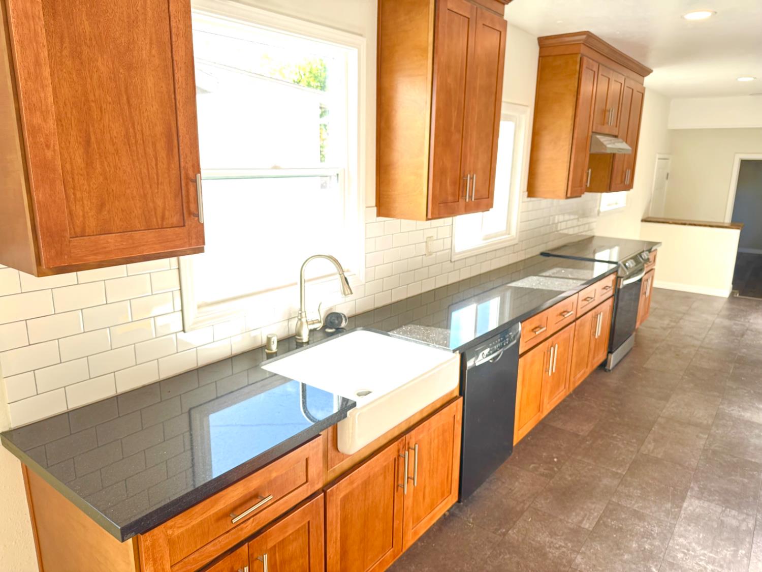 Detail Gallery Image 2 of 20 For 209 4th St, Isleton,  CA 95641 - 3 Beds | 1 Baths