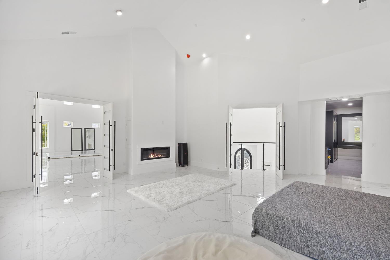 Detail Gallery Image 44 of 93 For 9425 S Wales Way, Elk Grove,  CA 95758 - 5 Beds | 5/1 Baths