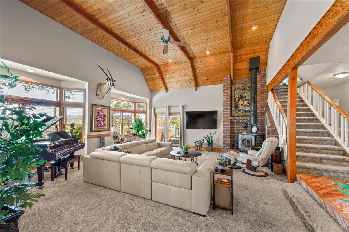 Detail Gallery Image 10 of 75 For 12064 Waxwing Ct, Penn Valley,  CA 95946 - 4 Beds | 3/1 Baths