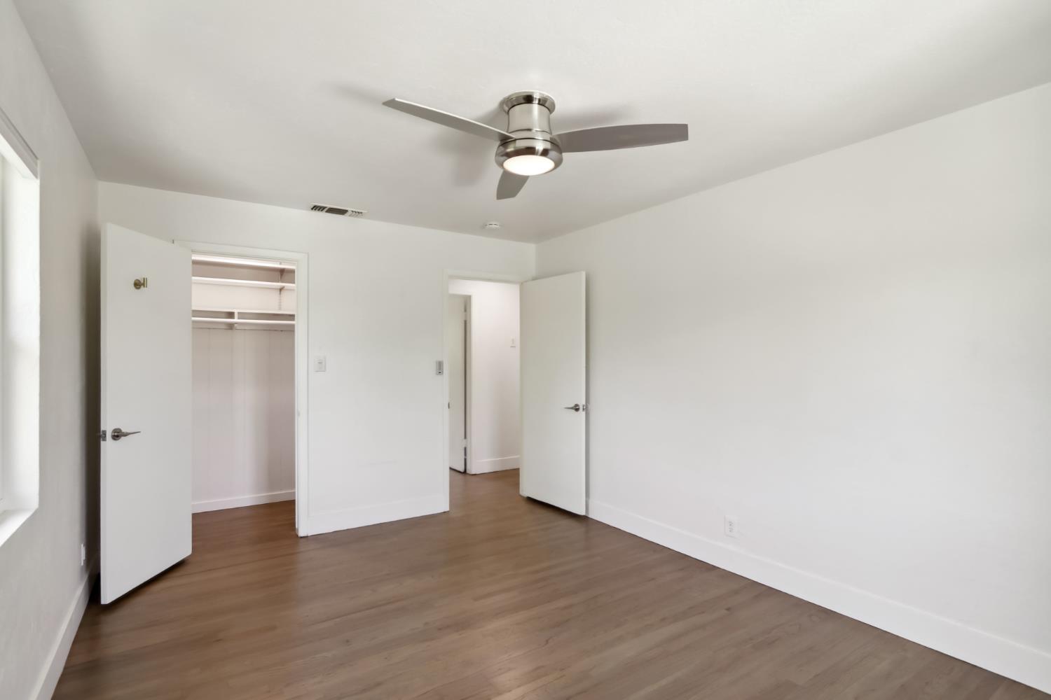Detail Gallery Image 21 of 59 For 5250 71st St, Sacramento,  CA 95820 - 3 Beds | 1 Baths
