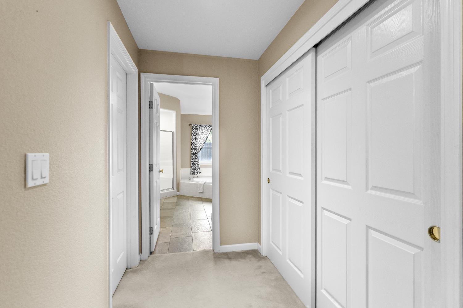 Detail Gallery Image 47 of 72 For 9180 Quail Cove Dr, Elk Grove,  CA 95624 - 5 Beds | 2/1 Baths