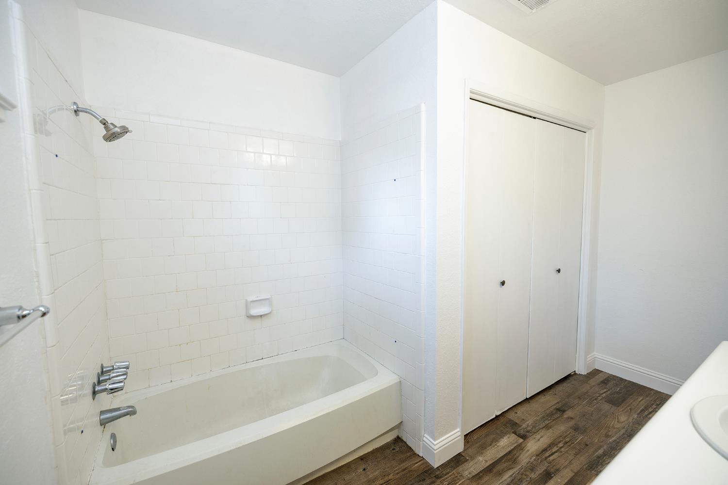 Detail Gallery Image 20 of 34 For 2609 Finlandia Ave, Modesto,  CA 95358 - 3 Beds | 2 Baths