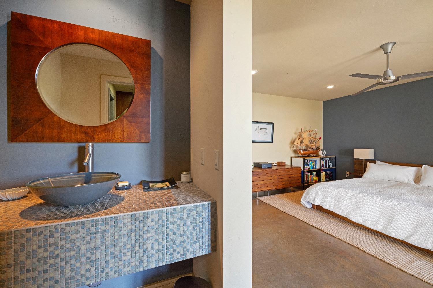 Detail Gallery Image 51 of 64 For 10715 Amerine Ln, Oakdale,  CA 95361 - 2 Beds | 2/1 Baths