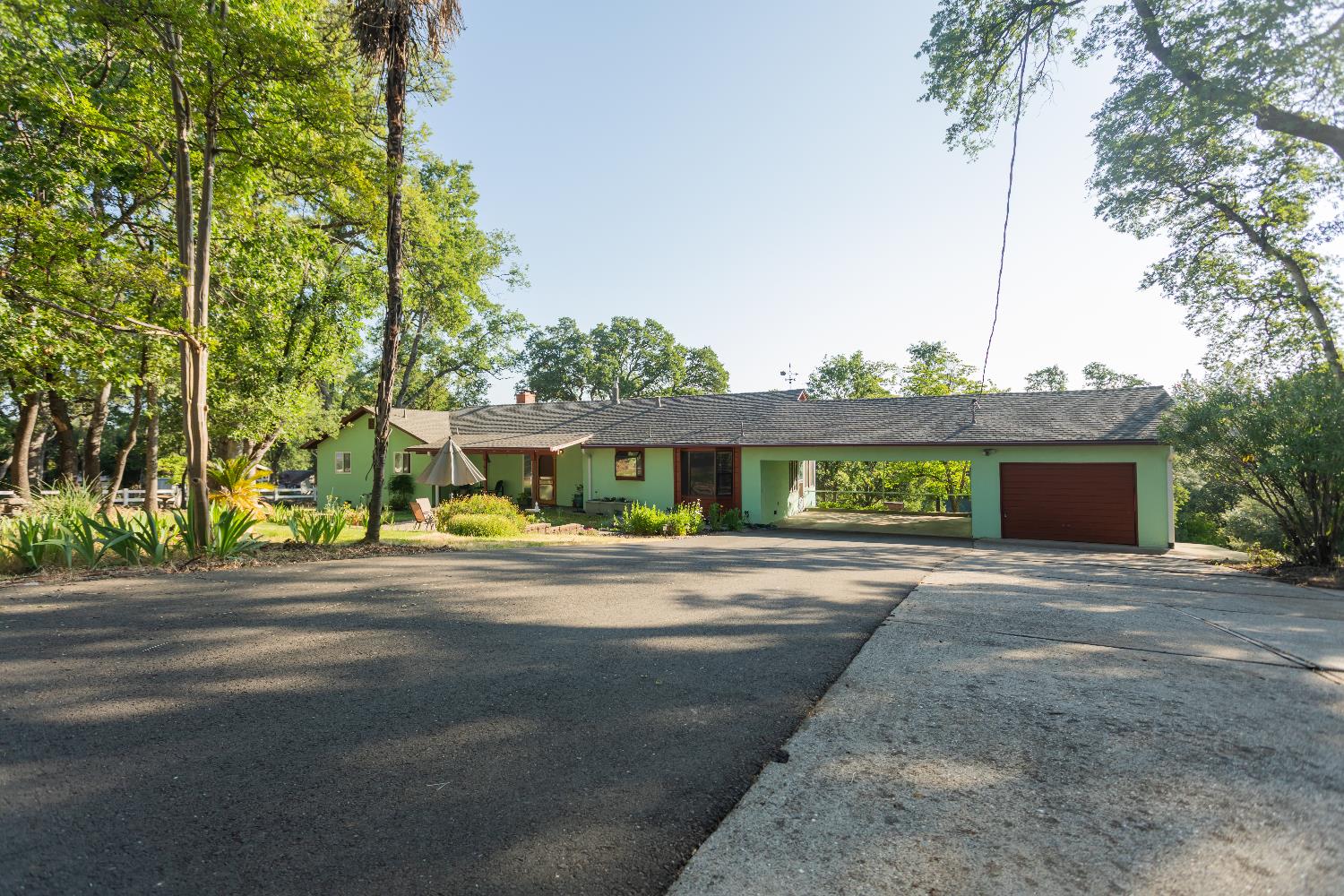 Detail Gallery Image 13 of 49 For 2691 Family Hill Dr, Placerville,  CA 95667 - 3 Beds | 2 Baths