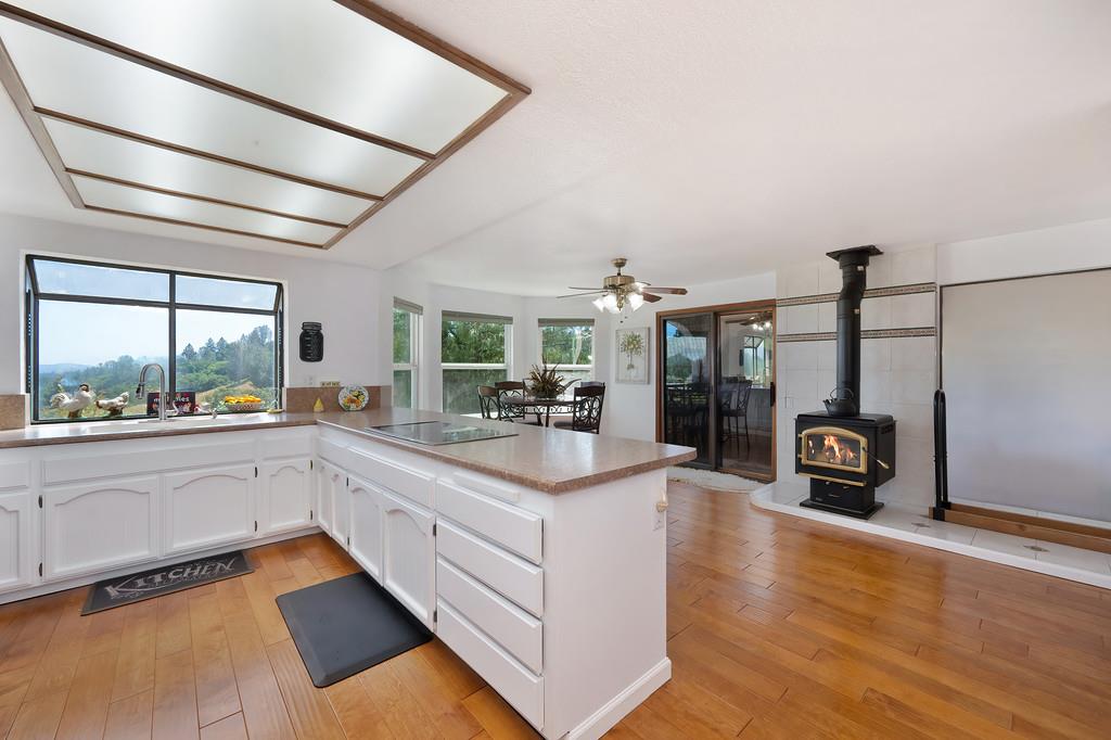 Detail Gallery Image 44 of 93 For 3561 Ahwahnee Way, Cool,  CA 95614 - 4 Beds | 3 Baths