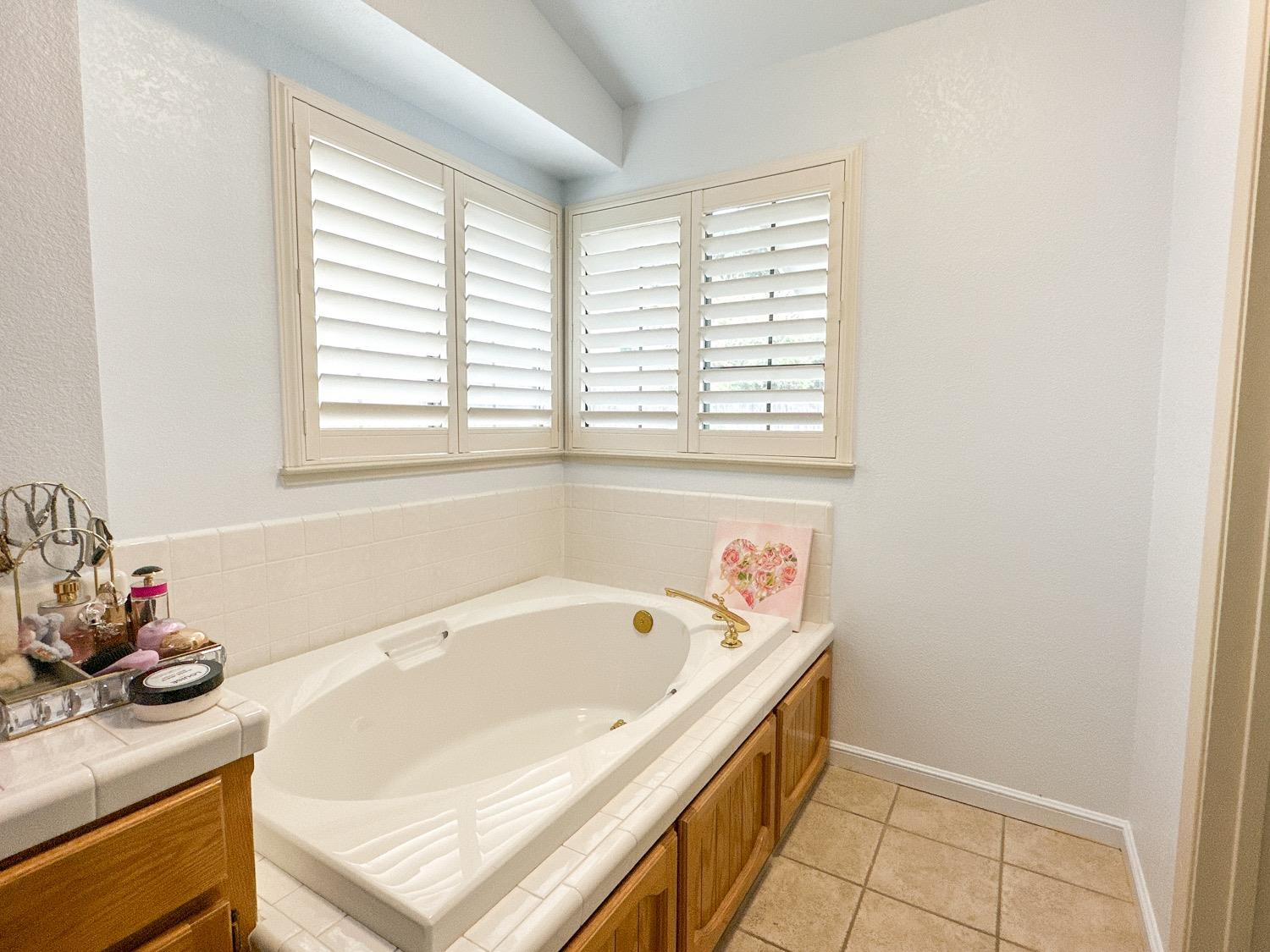 Detail Gallery Image 14 of 23 For 3157 Wagner Heights Rd, Stockton,  CA 95209 - 3 Beds | 2 Baths