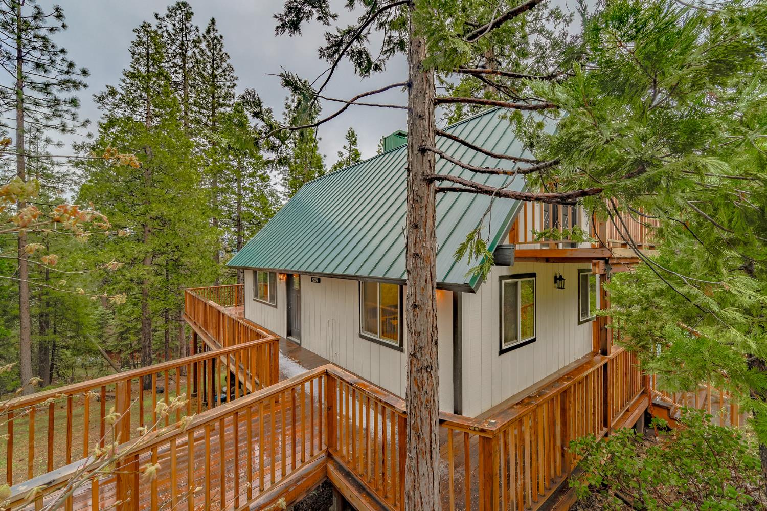 Detail Gallery Image 5 of 62 For 29696 Lassen Dr, Long Barn,  CA 95335 - 2 Beds | 2 Baths